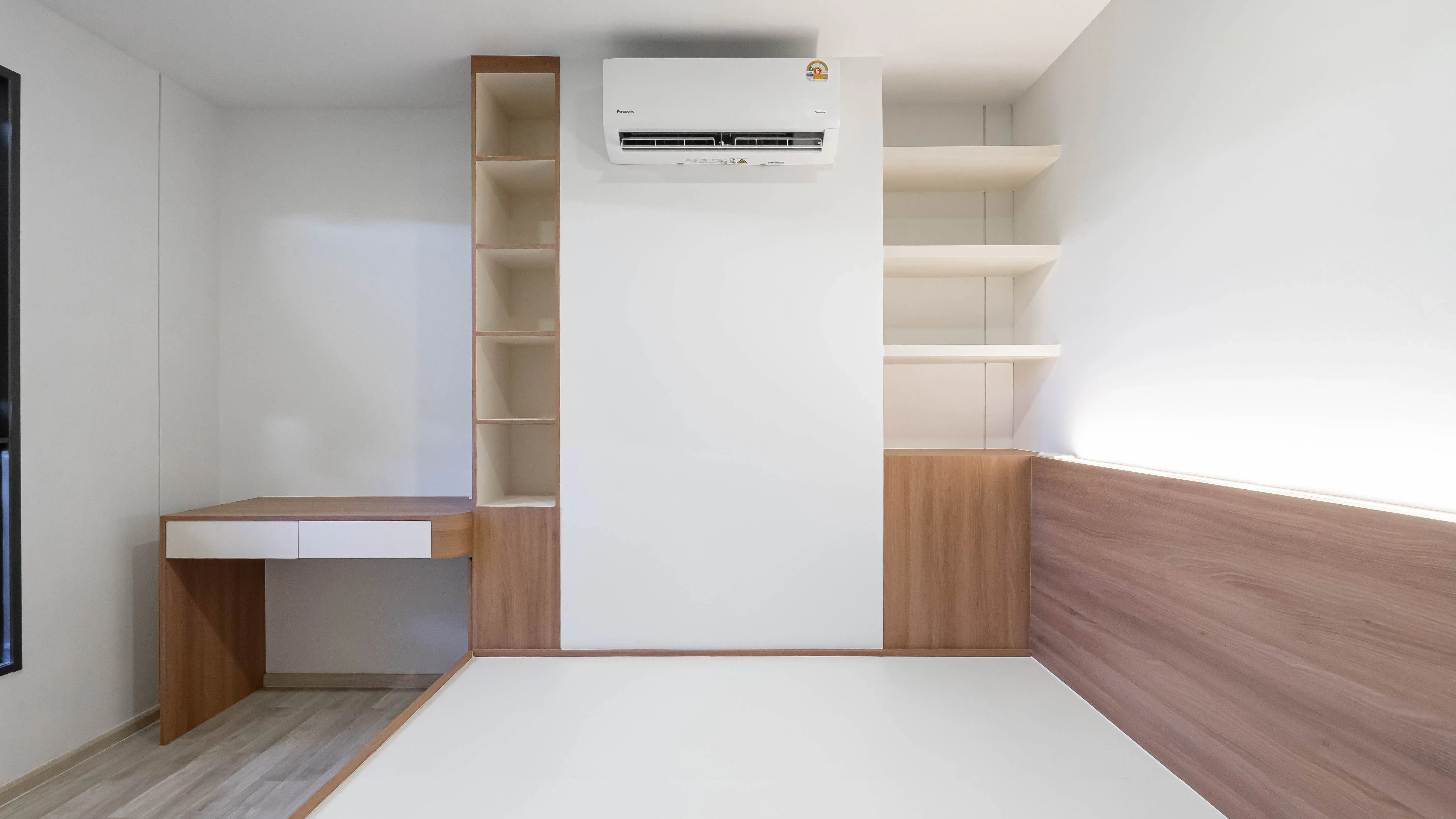 image-cover-bed-room-real