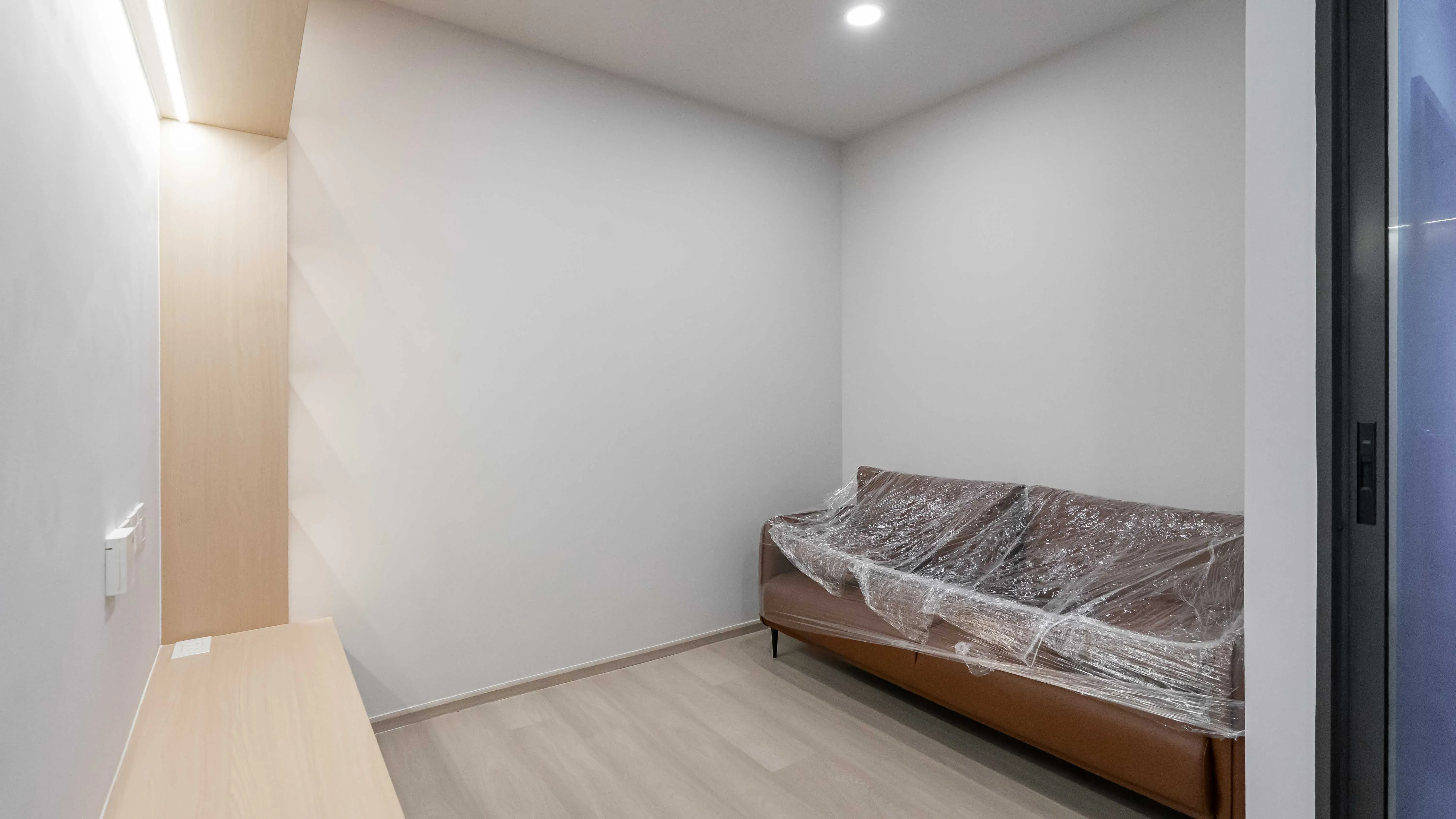 image-cover-living-room-real
