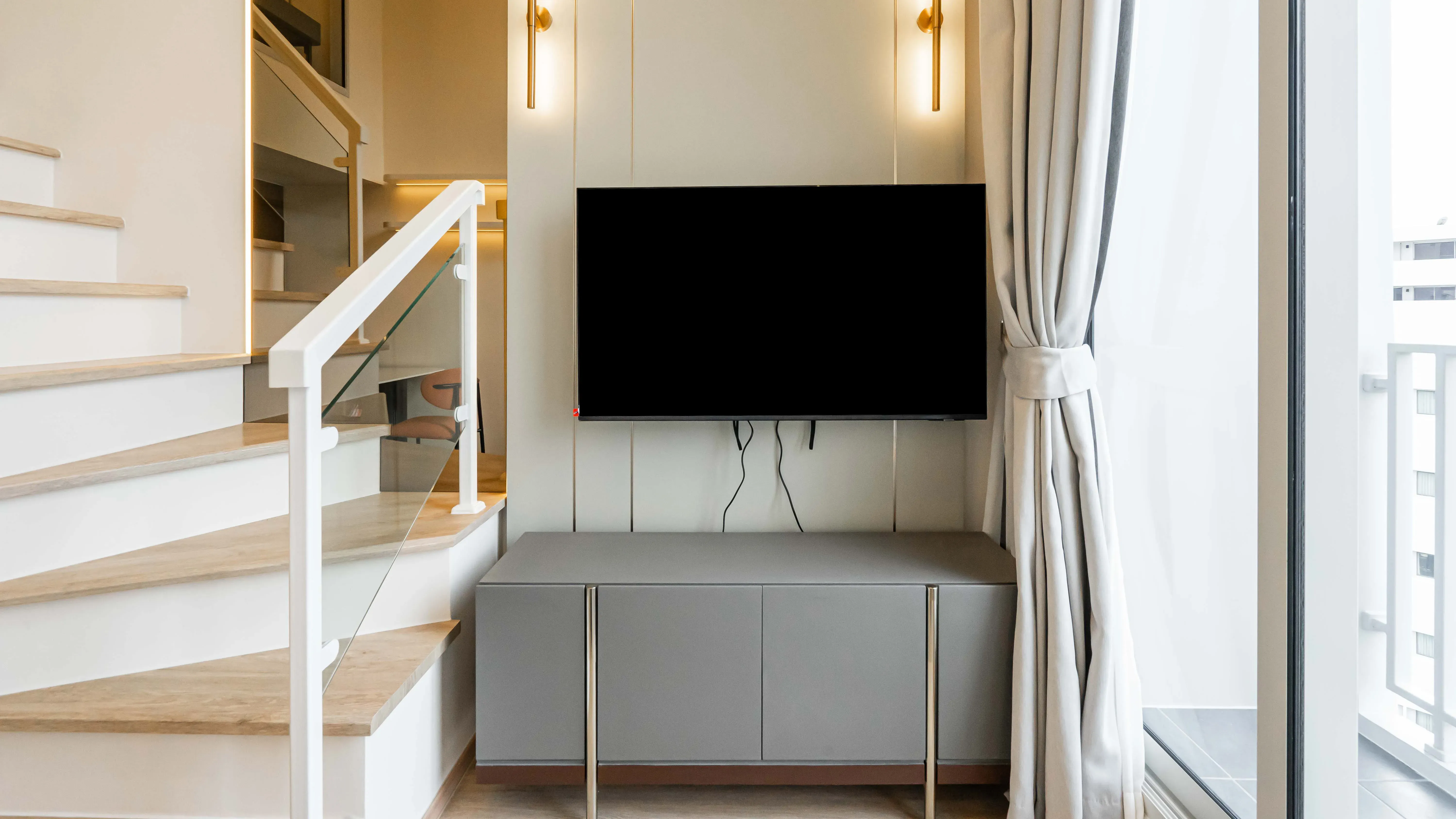 image-cover-living-room-real