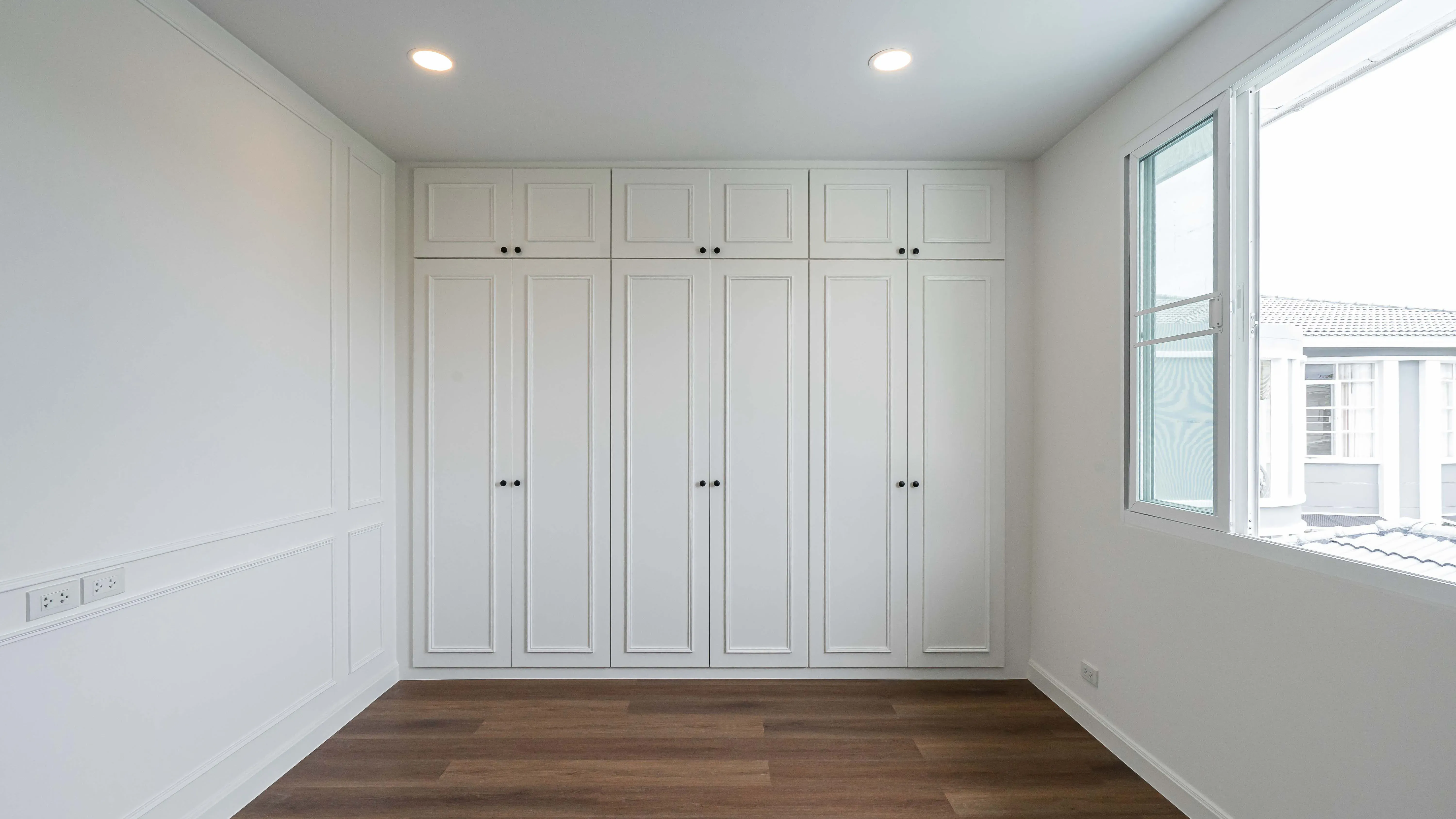 image-cover-bed-room-real