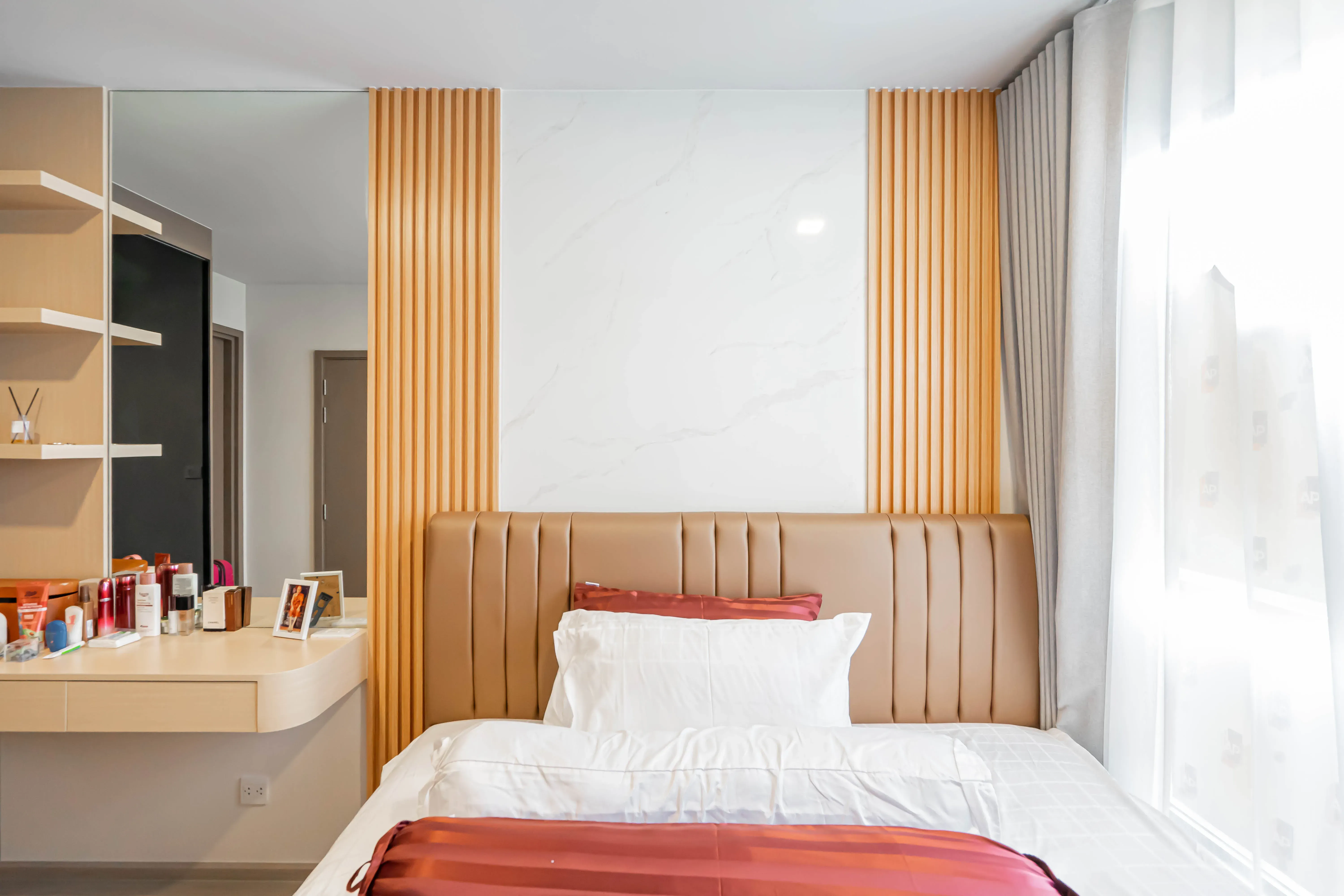 image-cover-real-bed-room