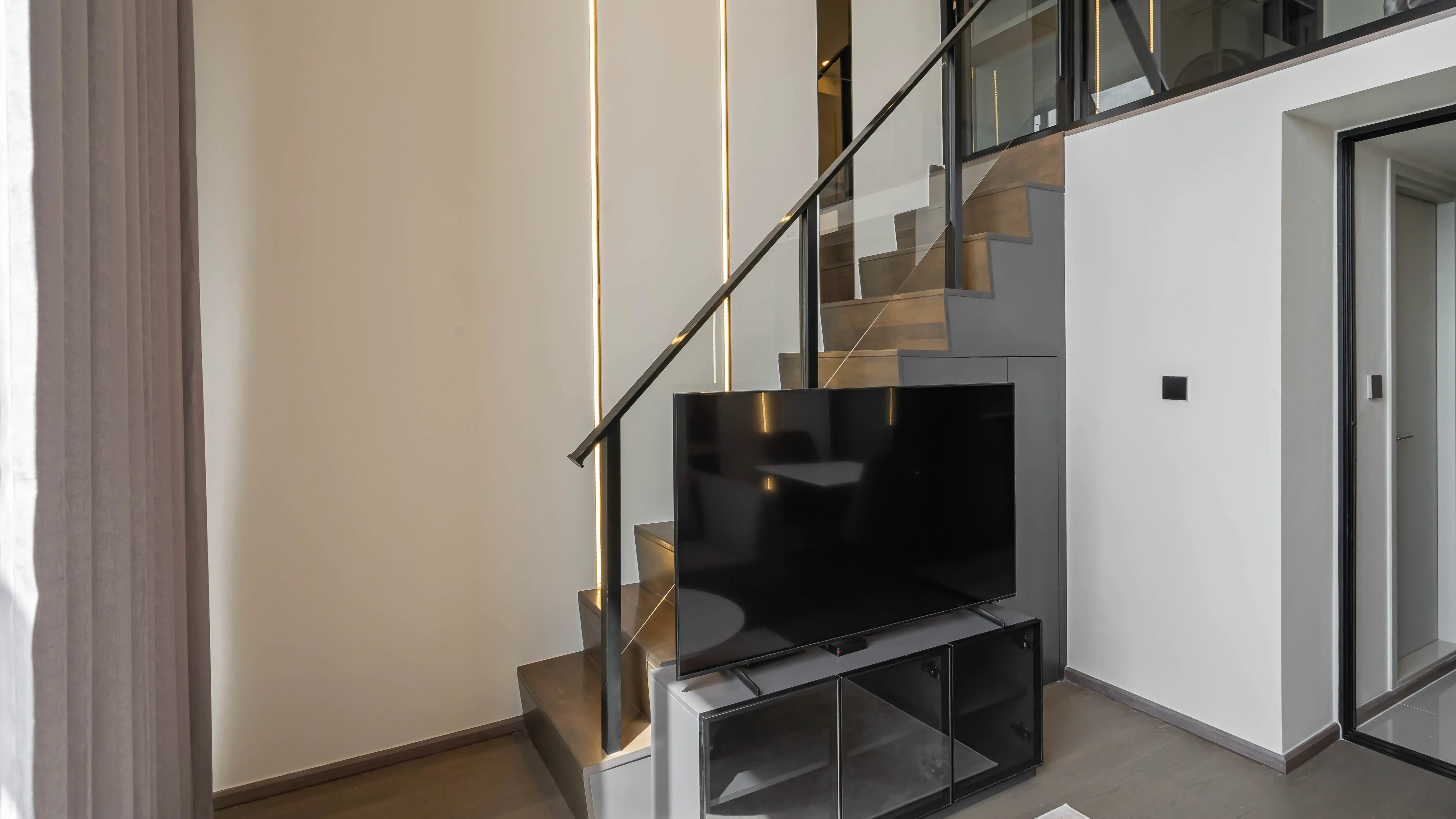 image-cover-living-room-real