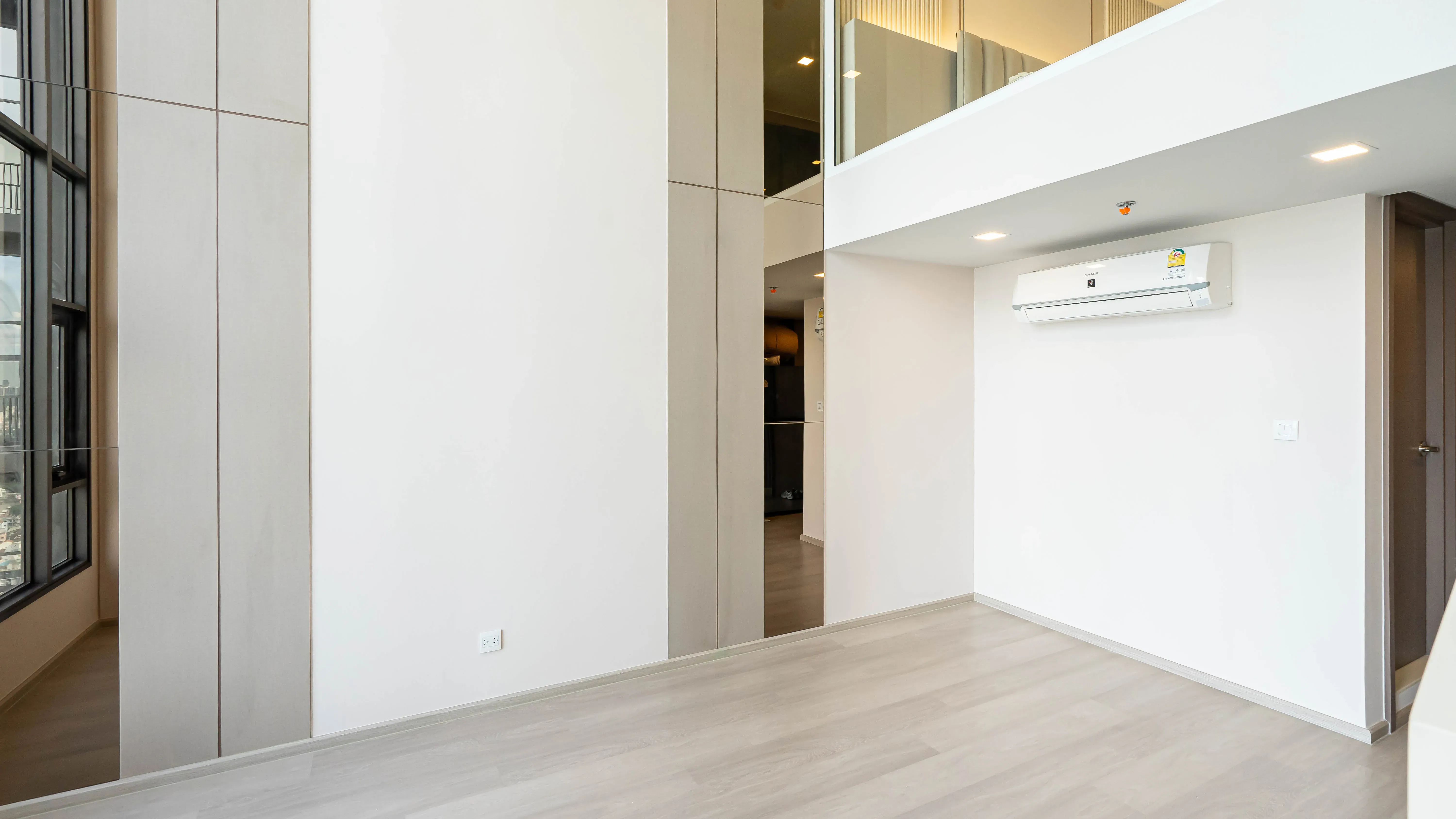 image-cover-living-room-real