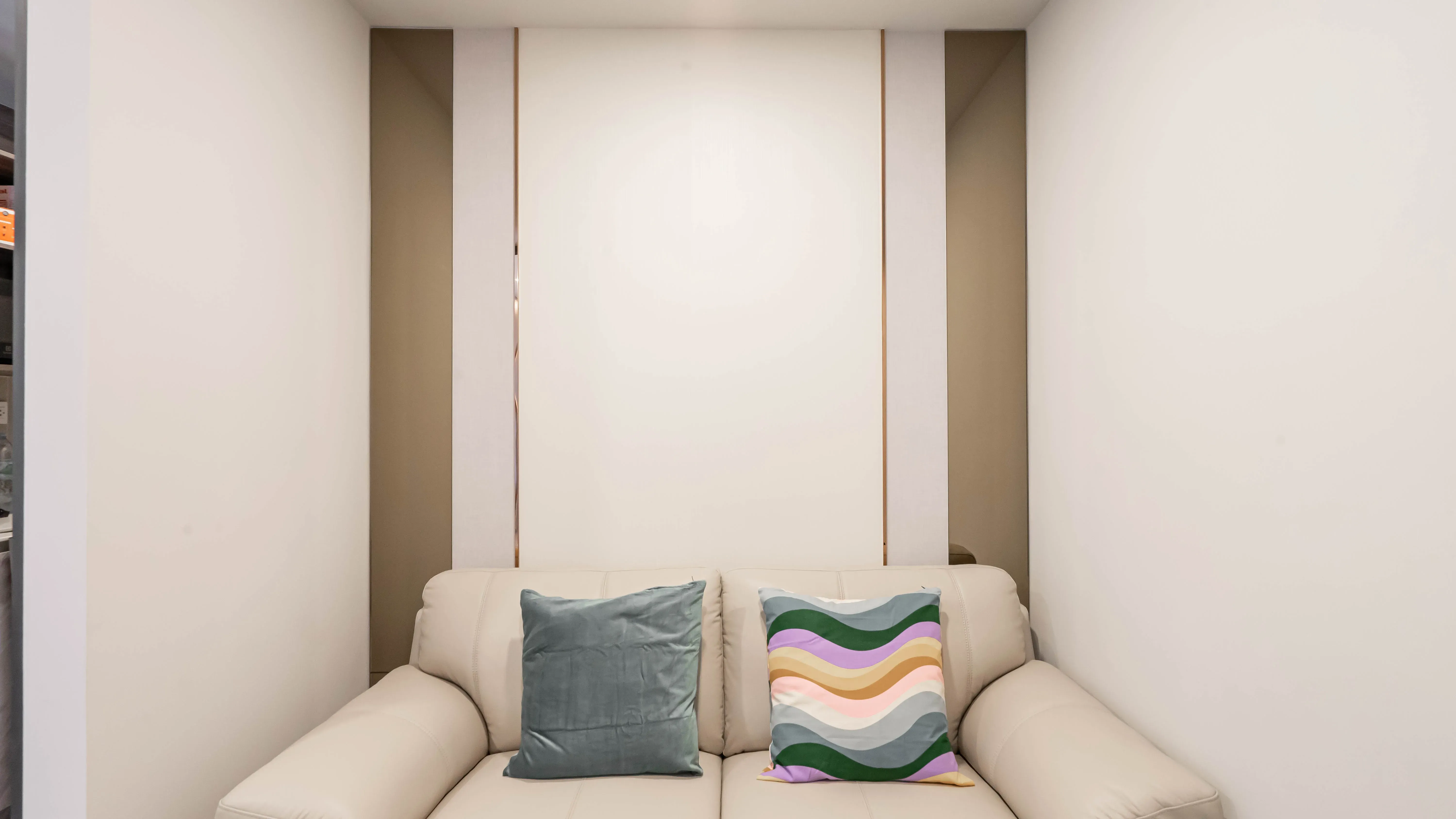 image-cover-living-room-real