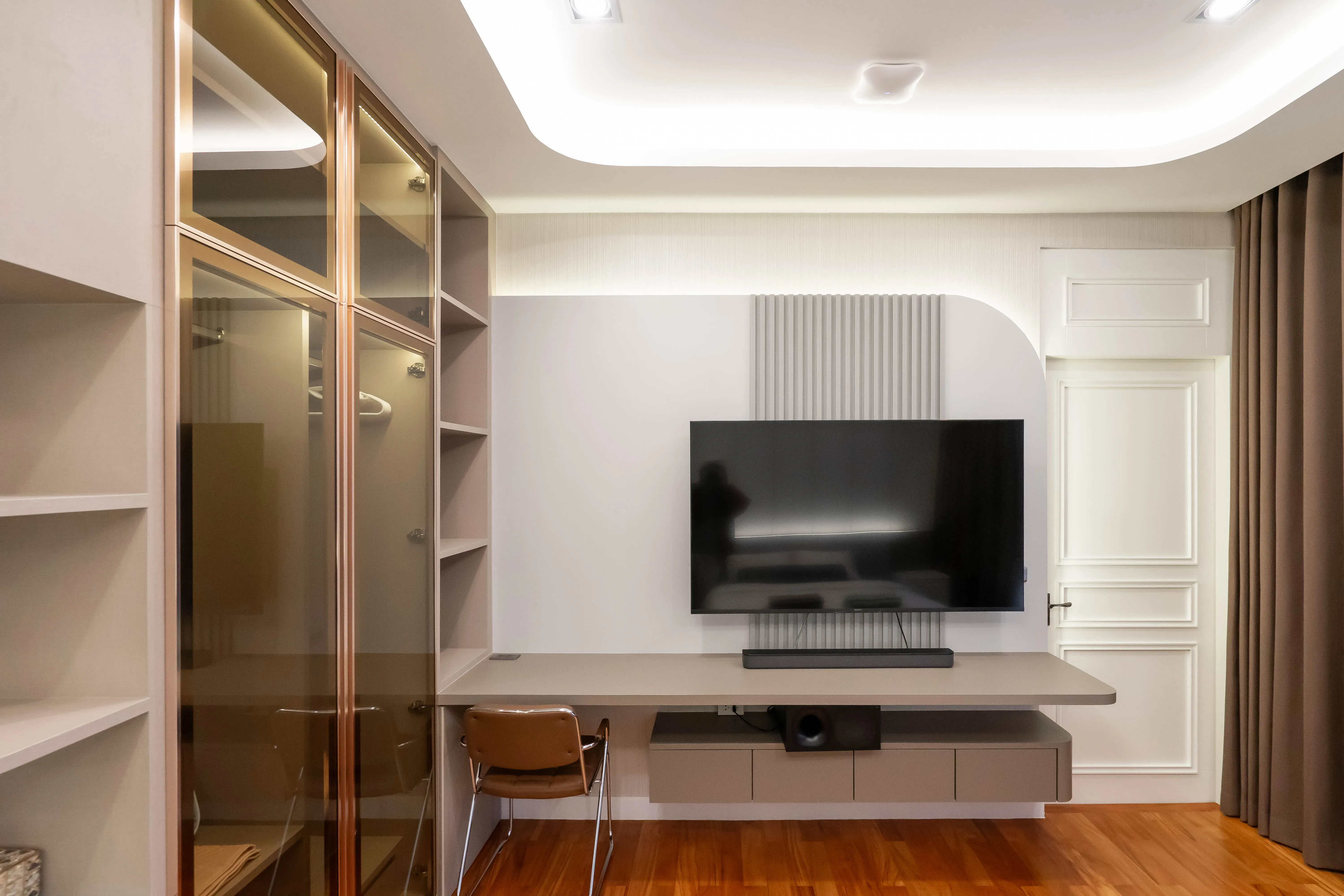 image-cover-bed-room-real