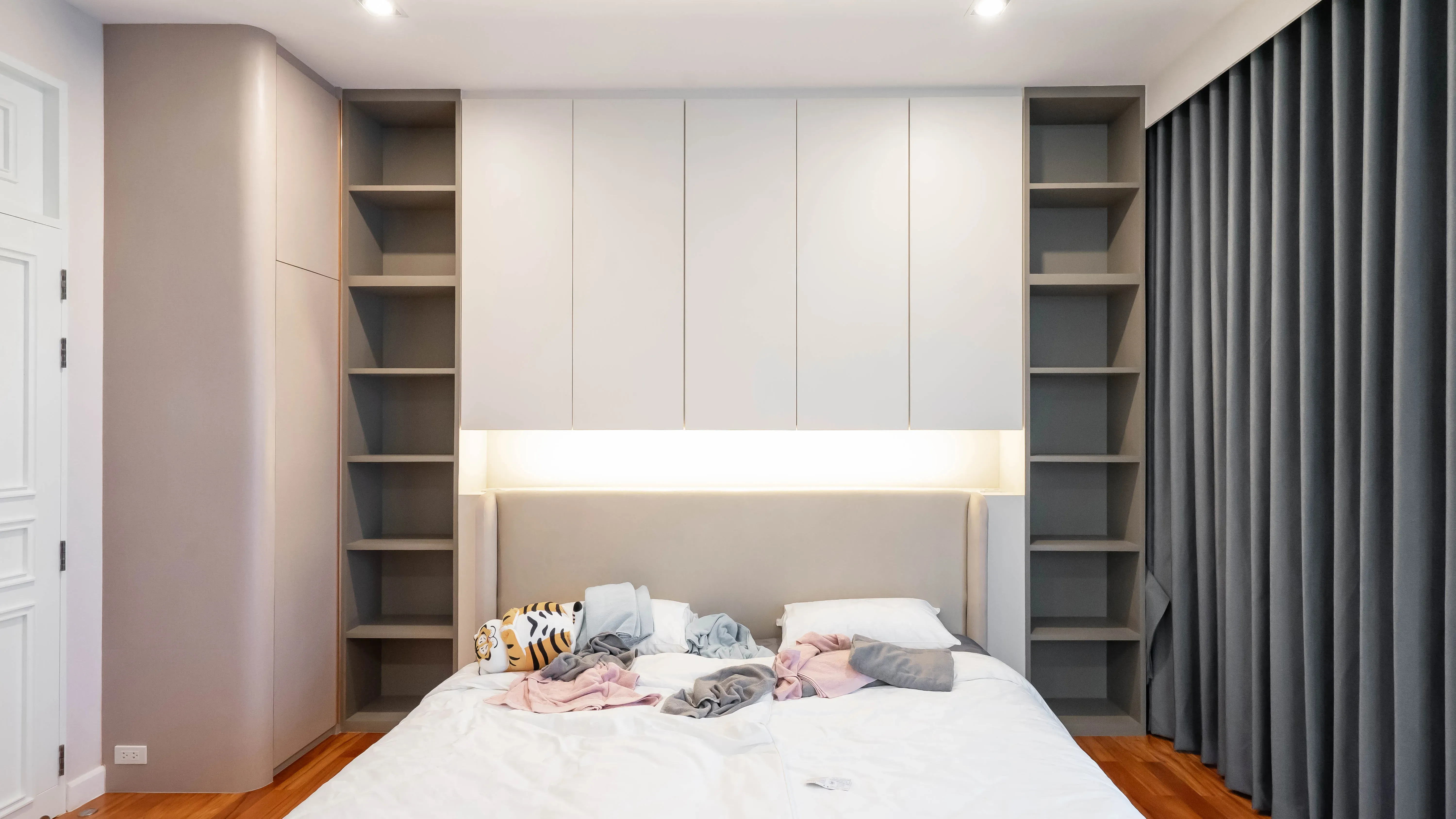 image-cover-bed-room-real