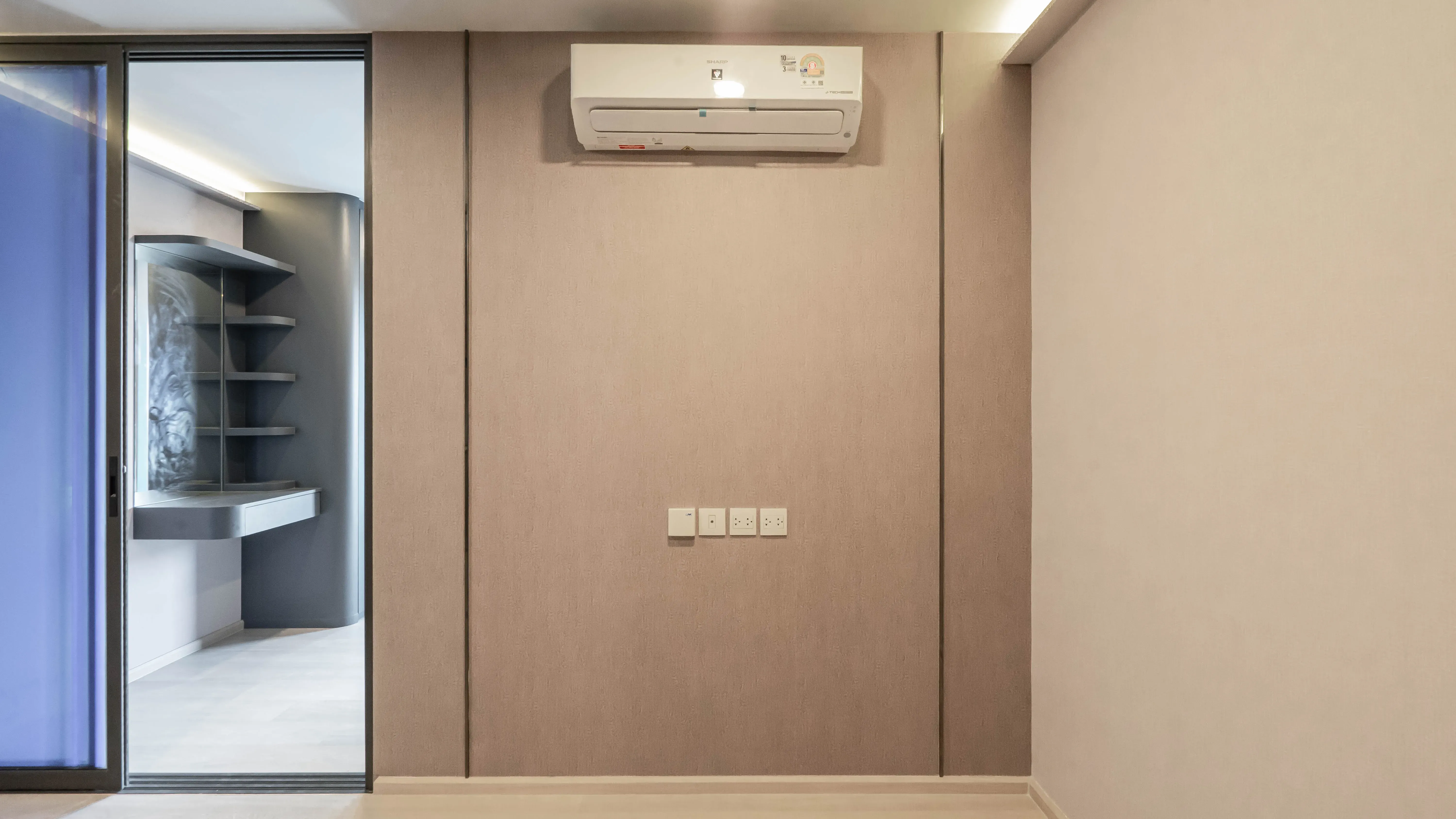 image-cover-living-room-real