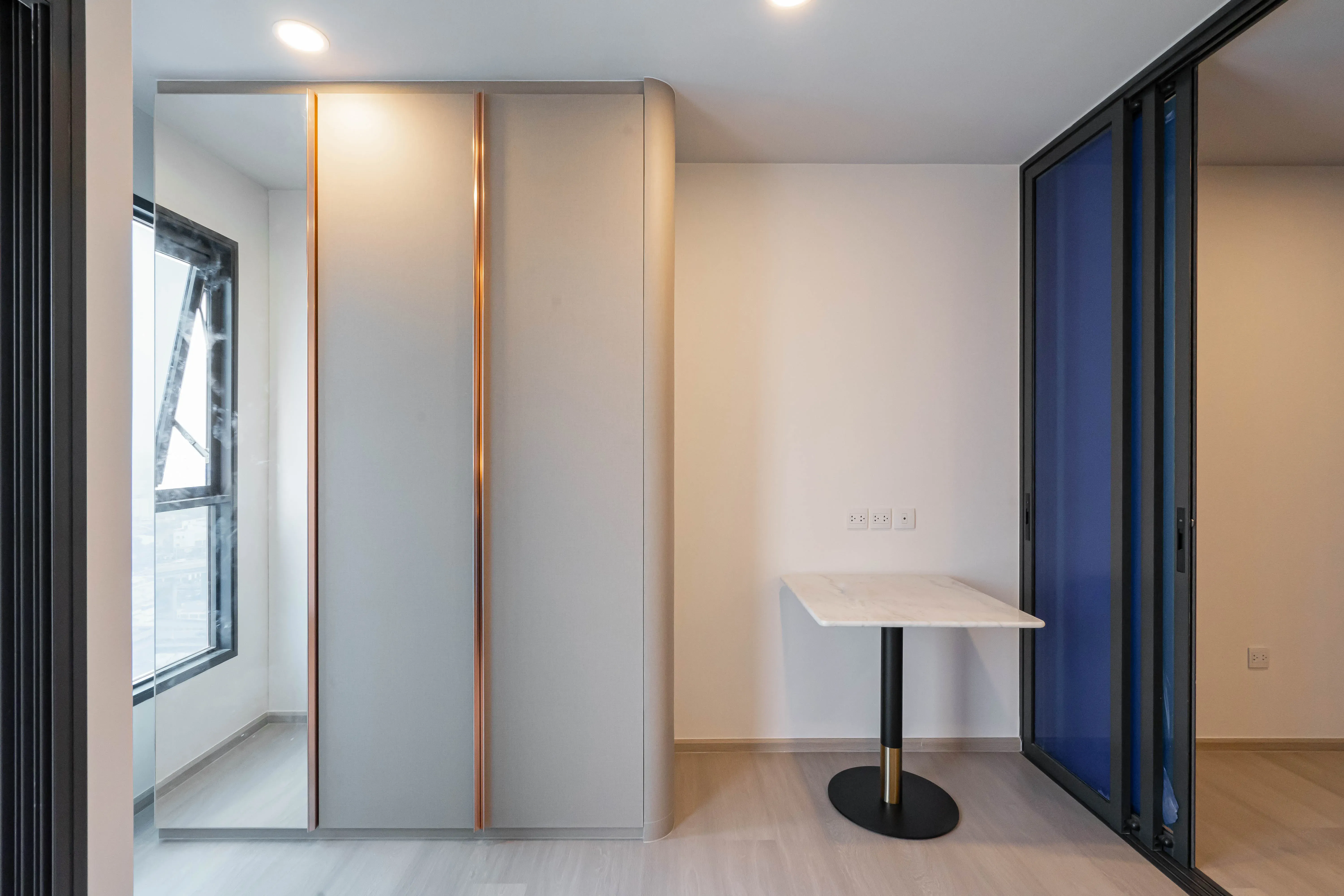 image-cover-real-bed-room