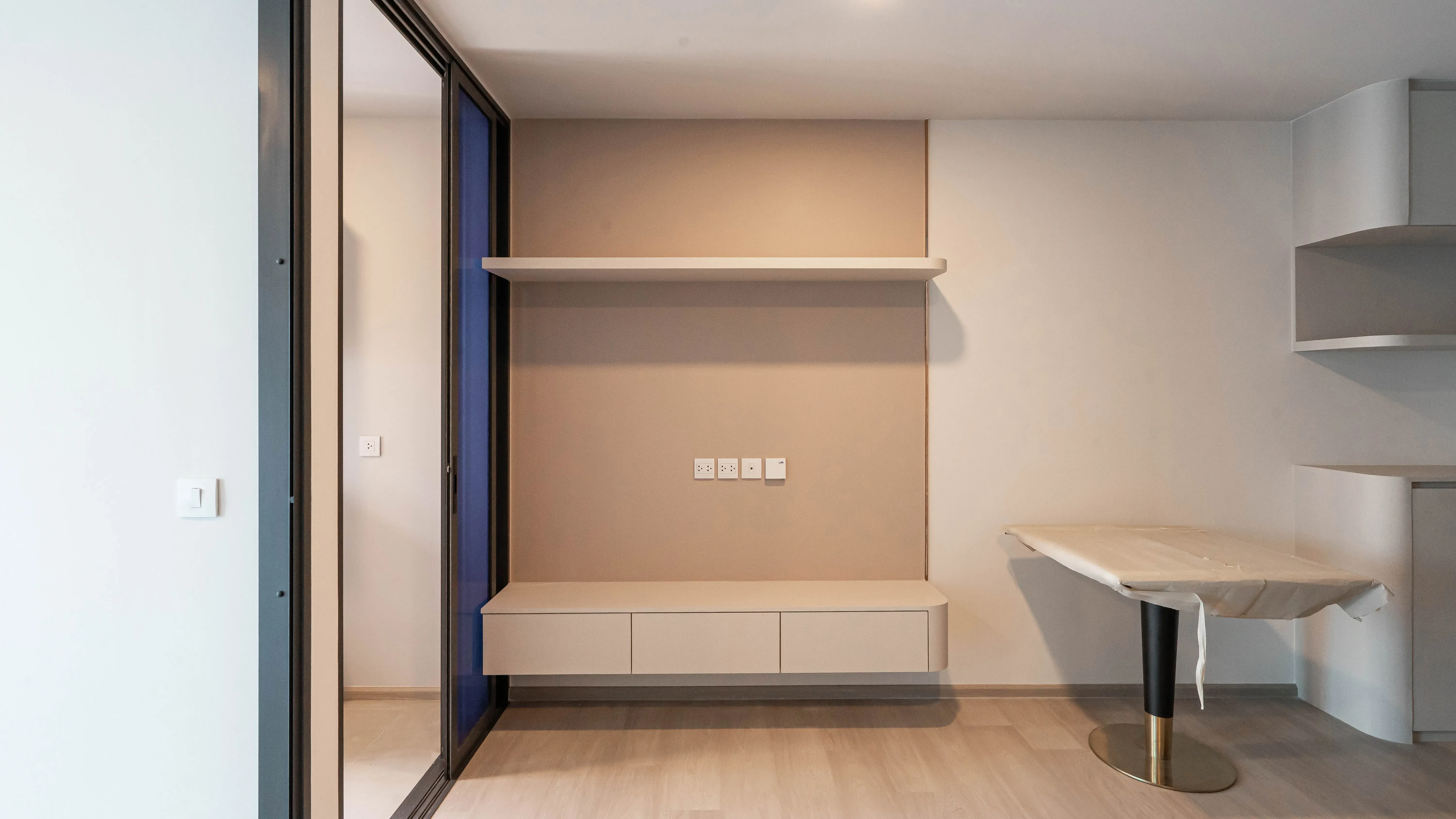 image-cover-living-room-real