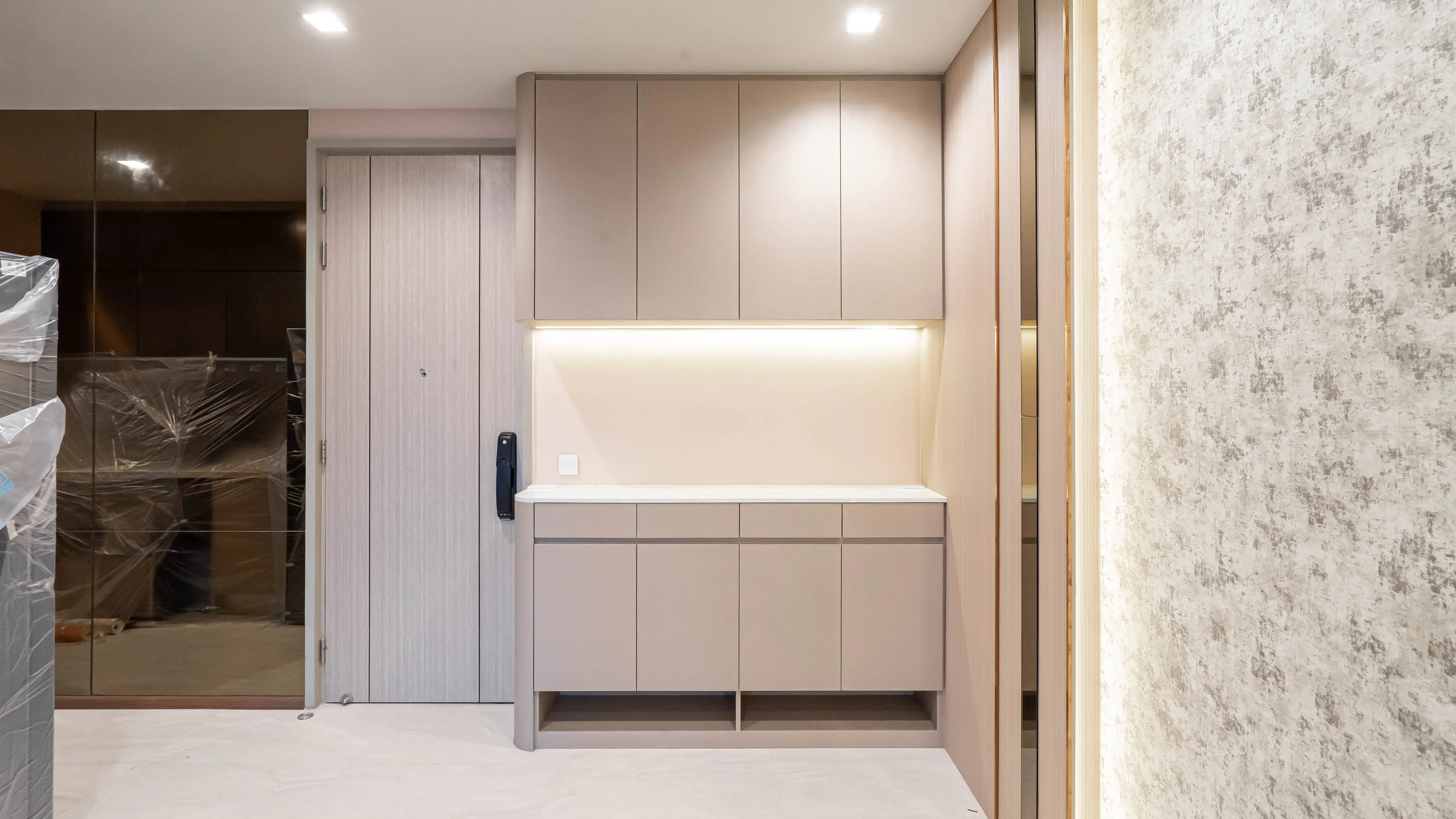 image-cover-real-bed-room