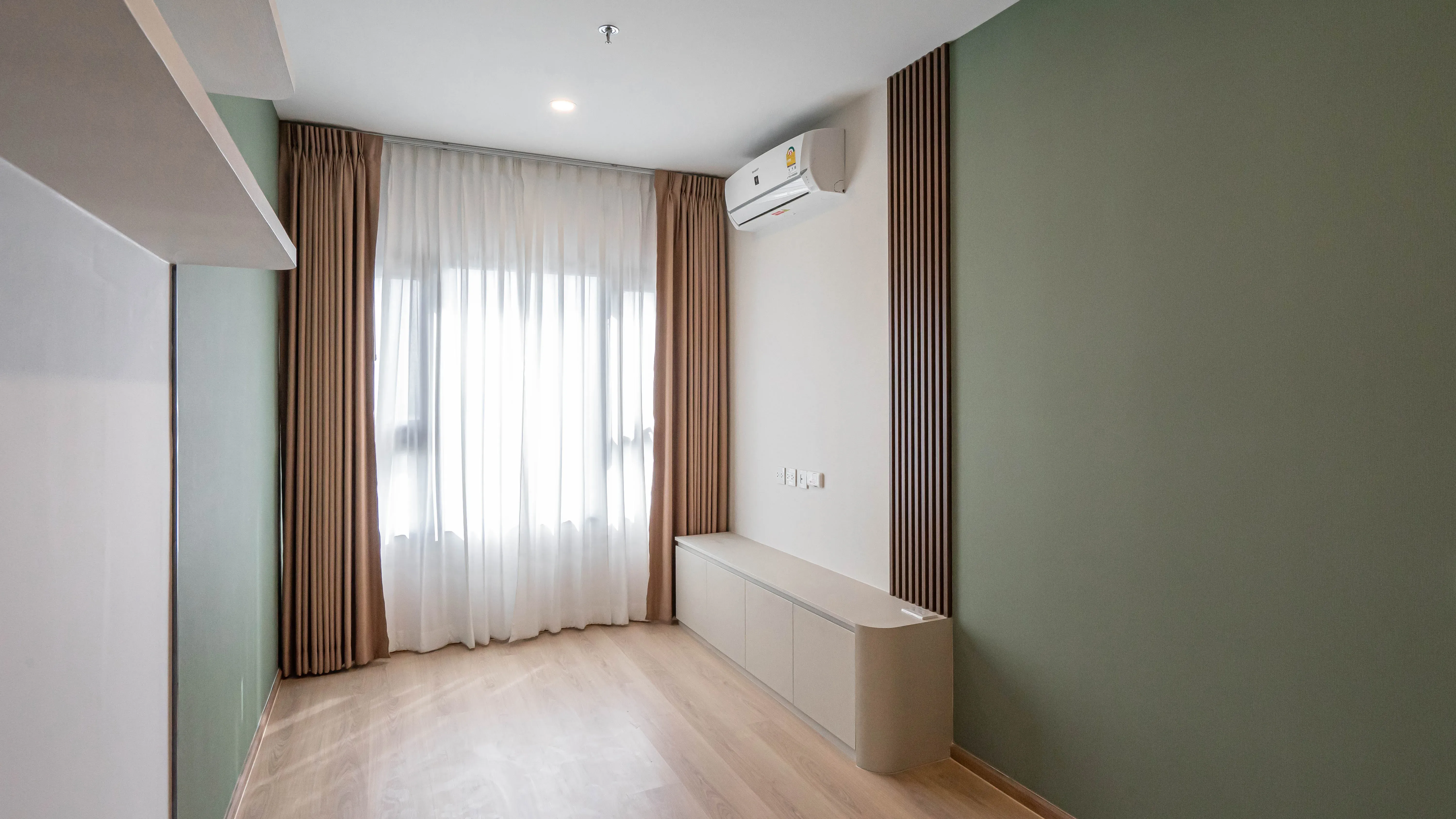 image-cover-living-room-real