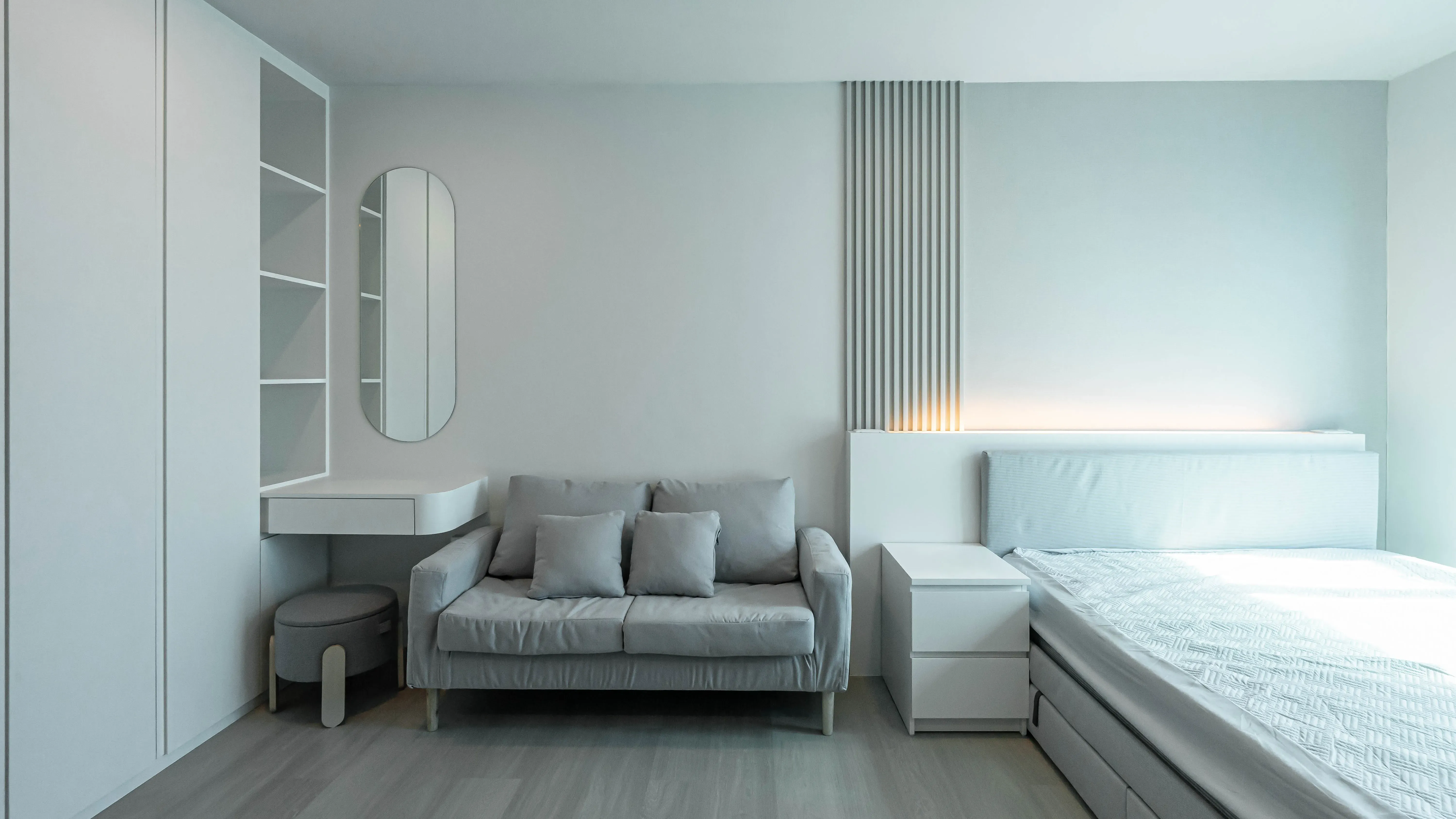 image-cover-bed-room-real