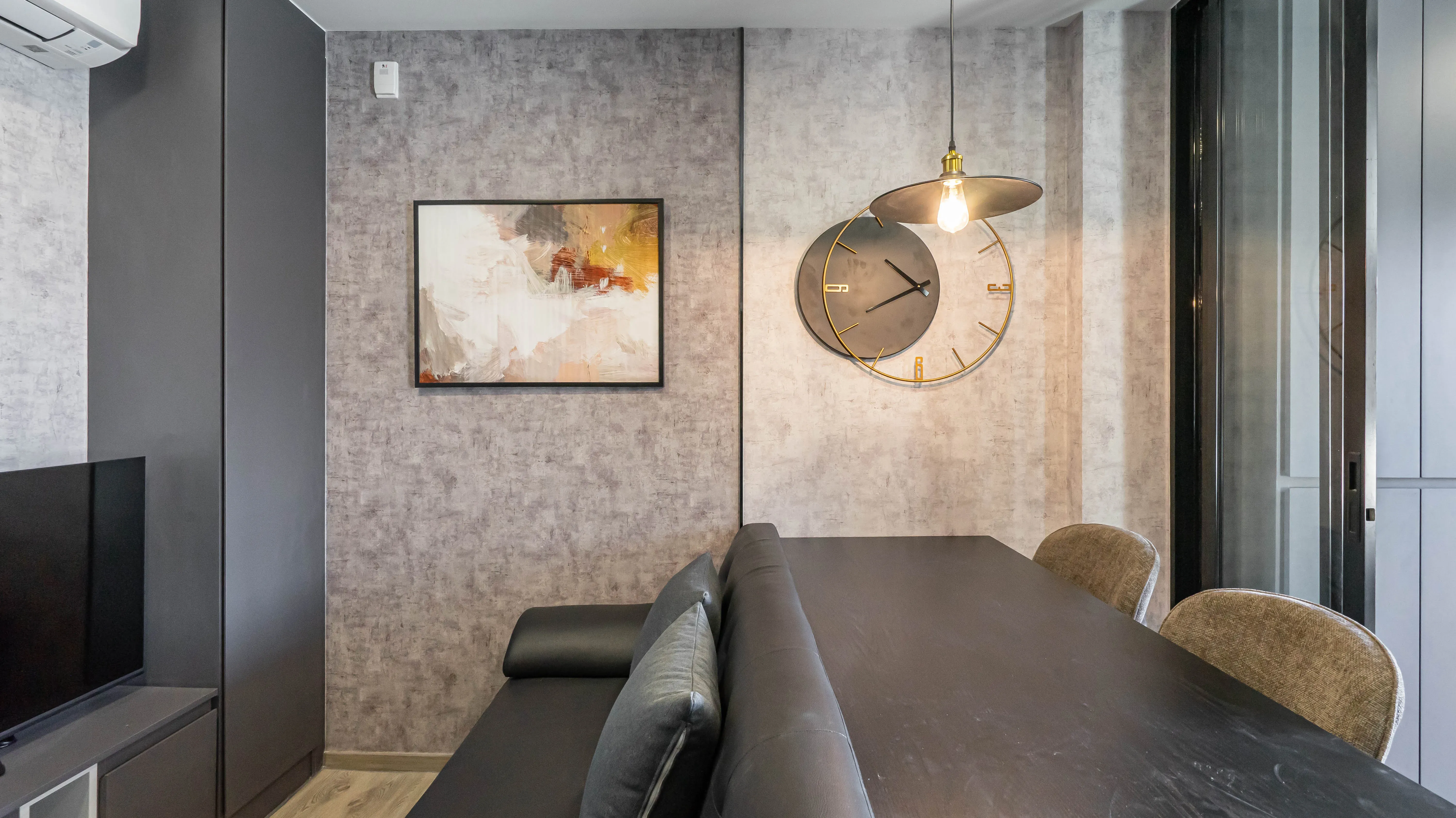 image-cover-living-room-real