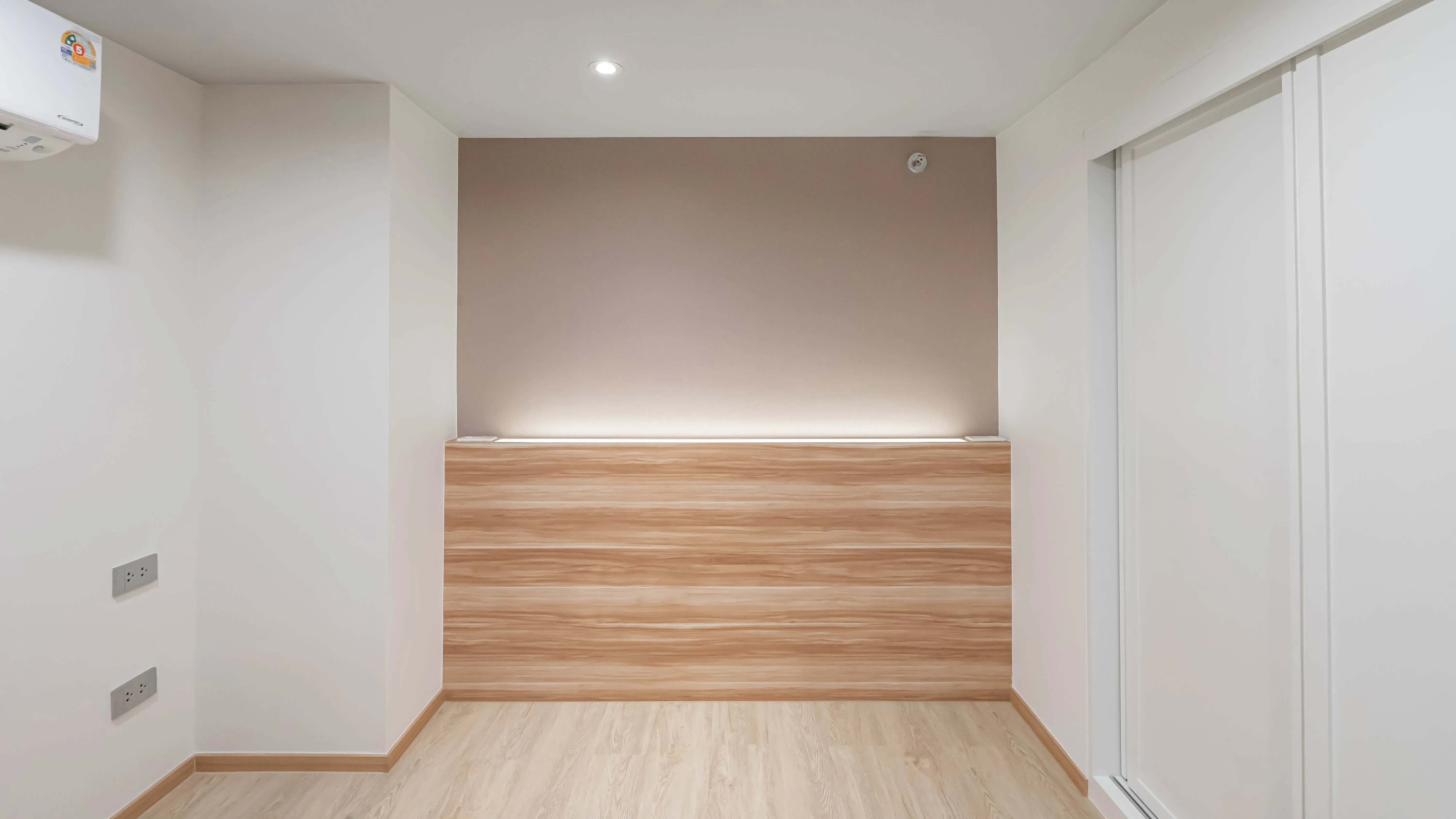 image-cover-real-bed-room