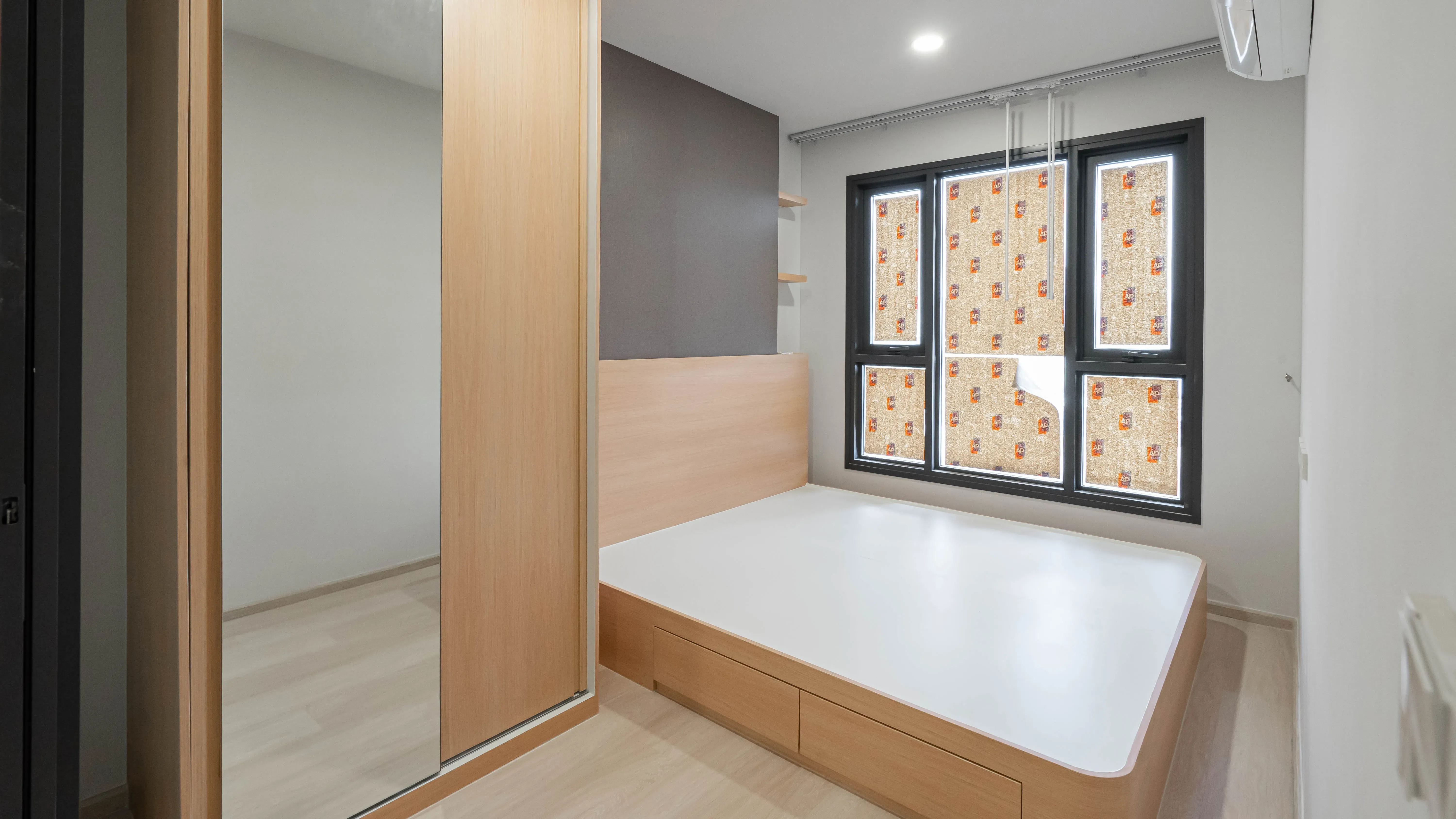 image-cover-living-room-real